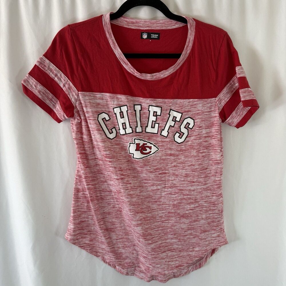 Chiefs T-Shirt Women's Medium Red Heathered V-neck Short Sleeve Cotton Blend